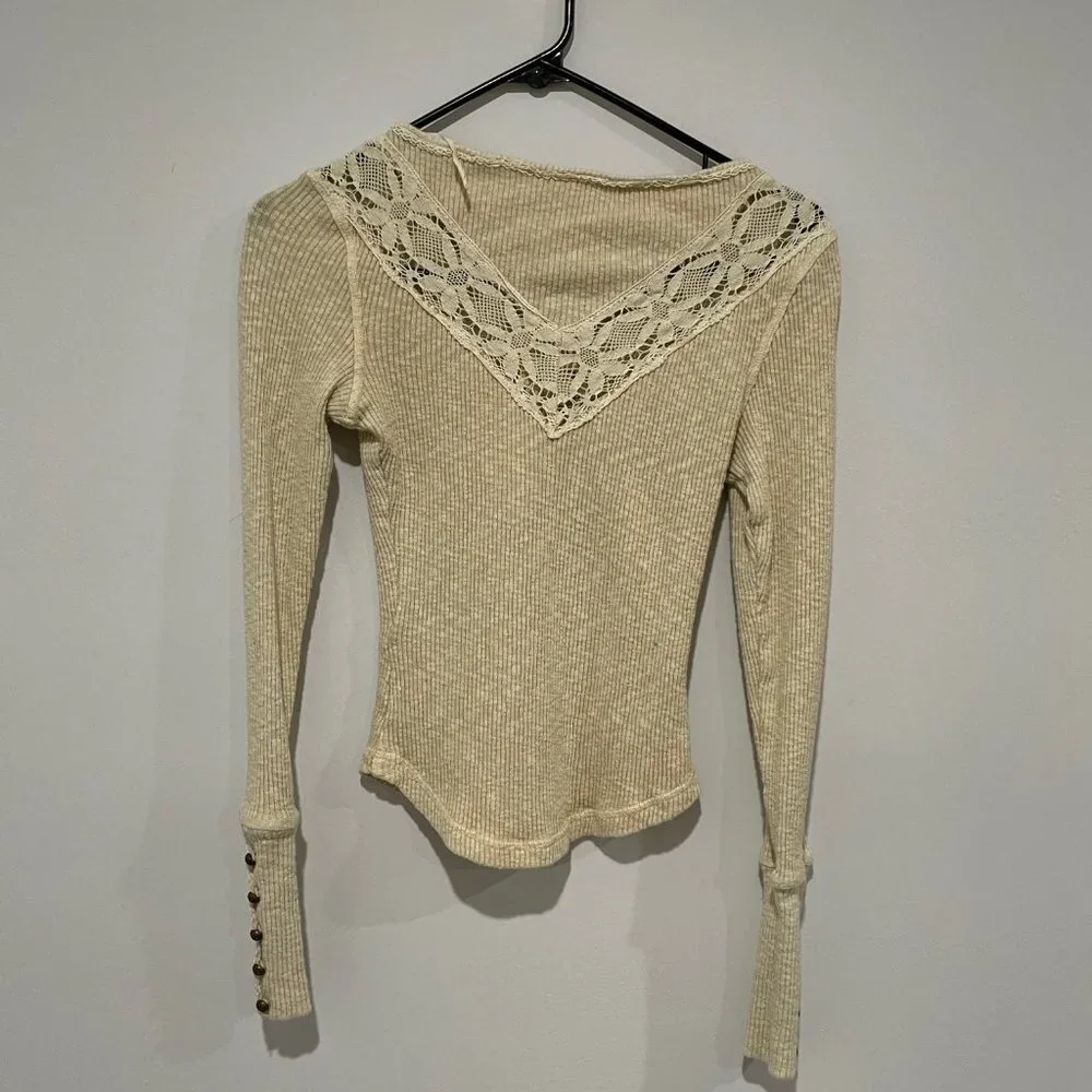 Free People Women's Cream Woman Long Sleeve Top Size XS